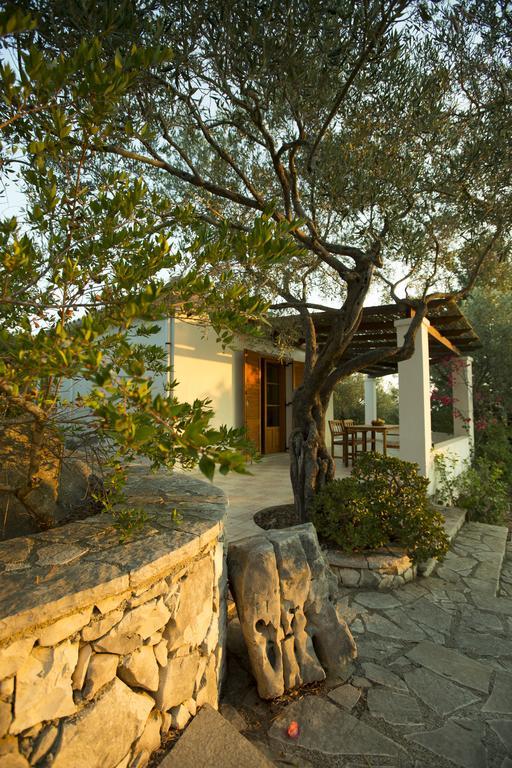 Nereidi Pool Villas Porto Ozias Eksteriør bilde