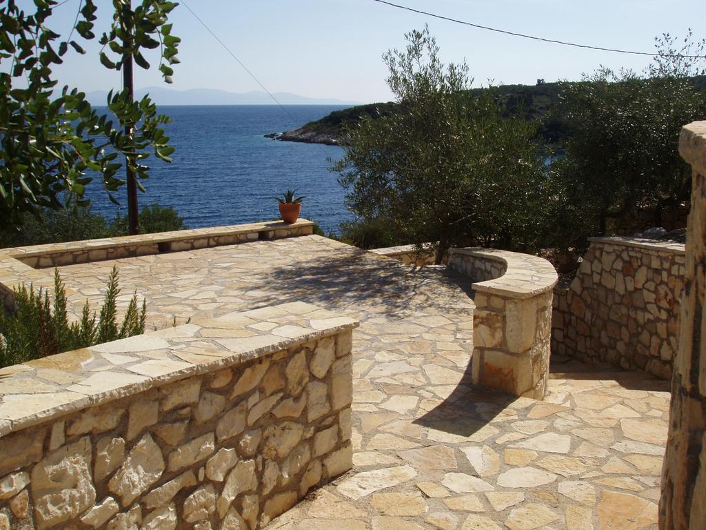 Nereidi Pool Villas Porto Ozias Eksteriør bilde