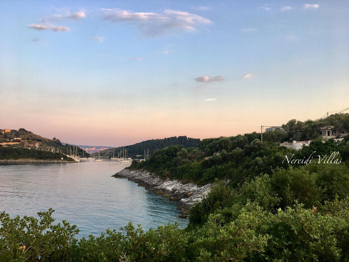 Nereidi Pool Villas Porto Ozias Eksteriør bilde