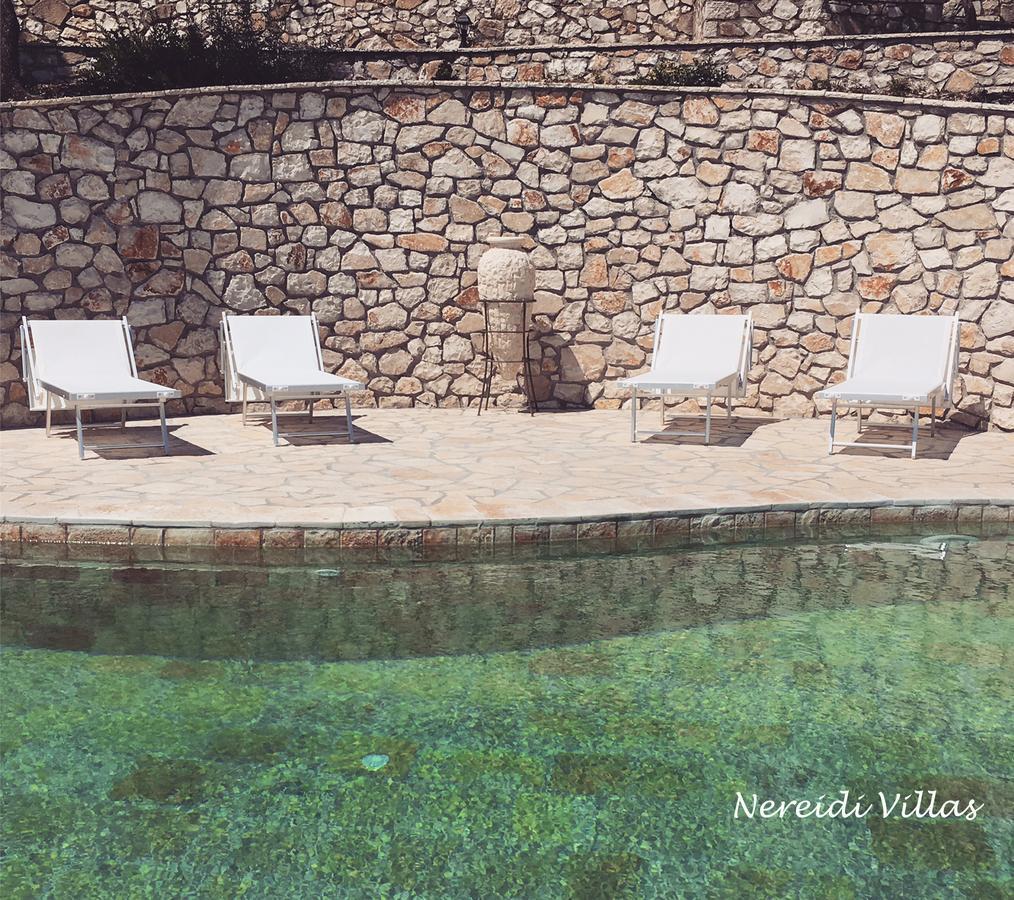 Nereidi Pool Villas Porto Ozias Eksteriør bilde