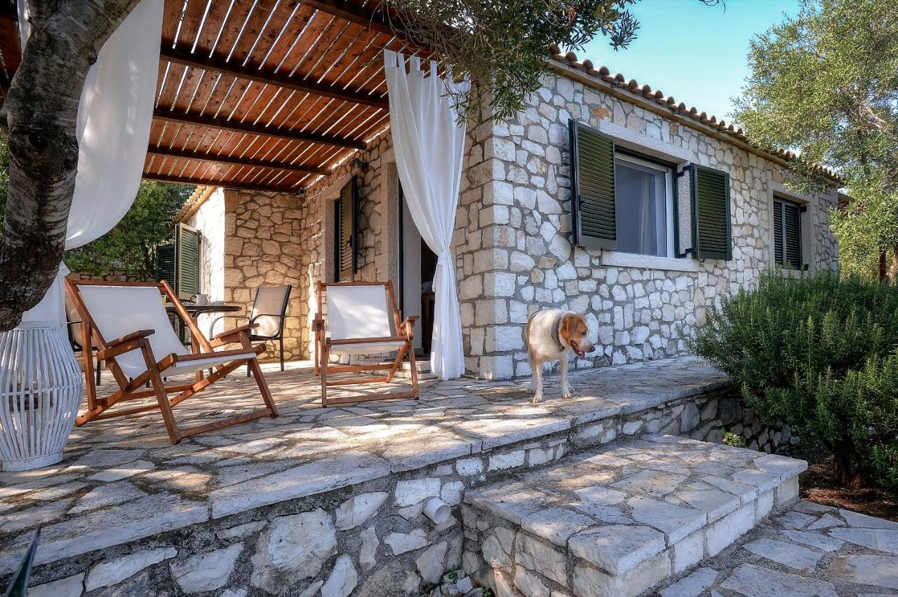 Nereidi Pool Villas Porto Ozias Eksteriør bilde