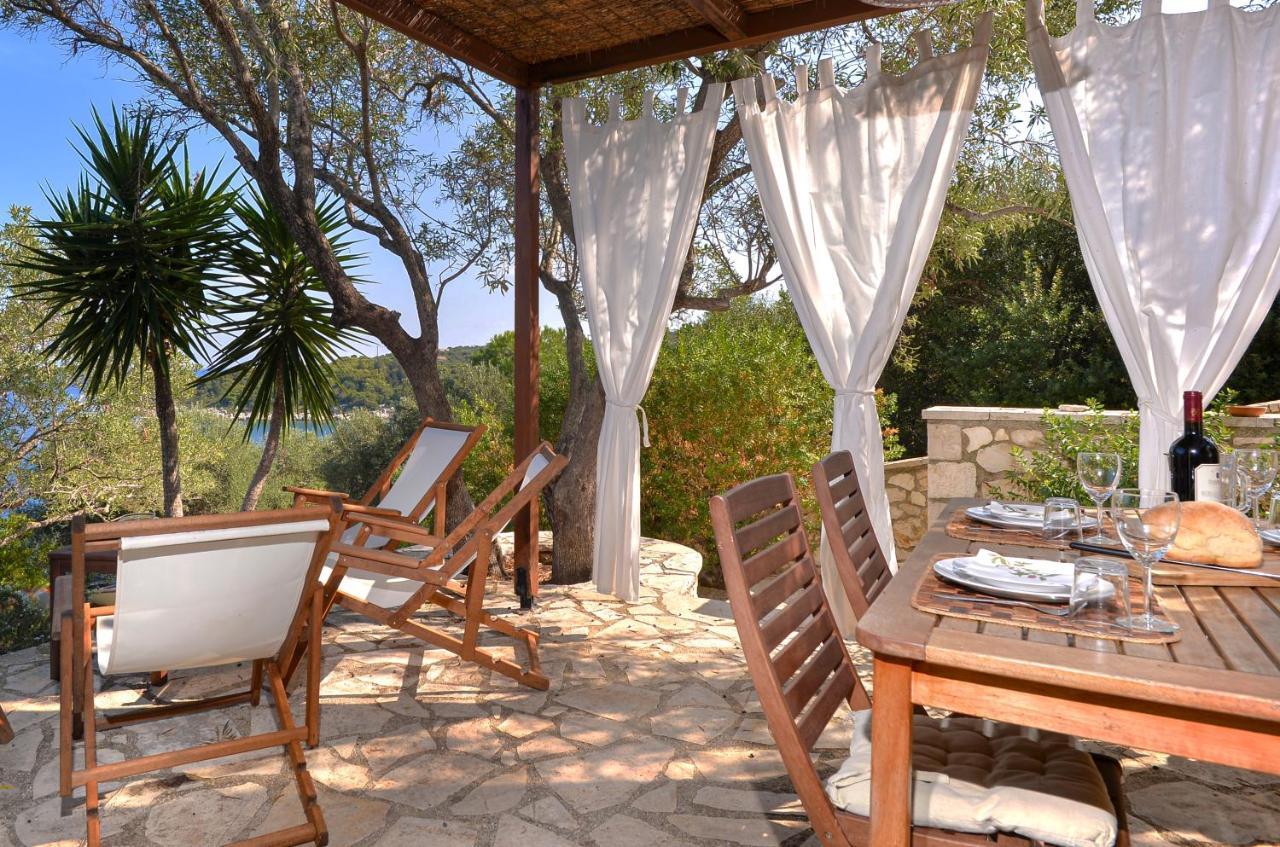 Nereidi Pool Villas Porto Ozias Eksteriør bilde