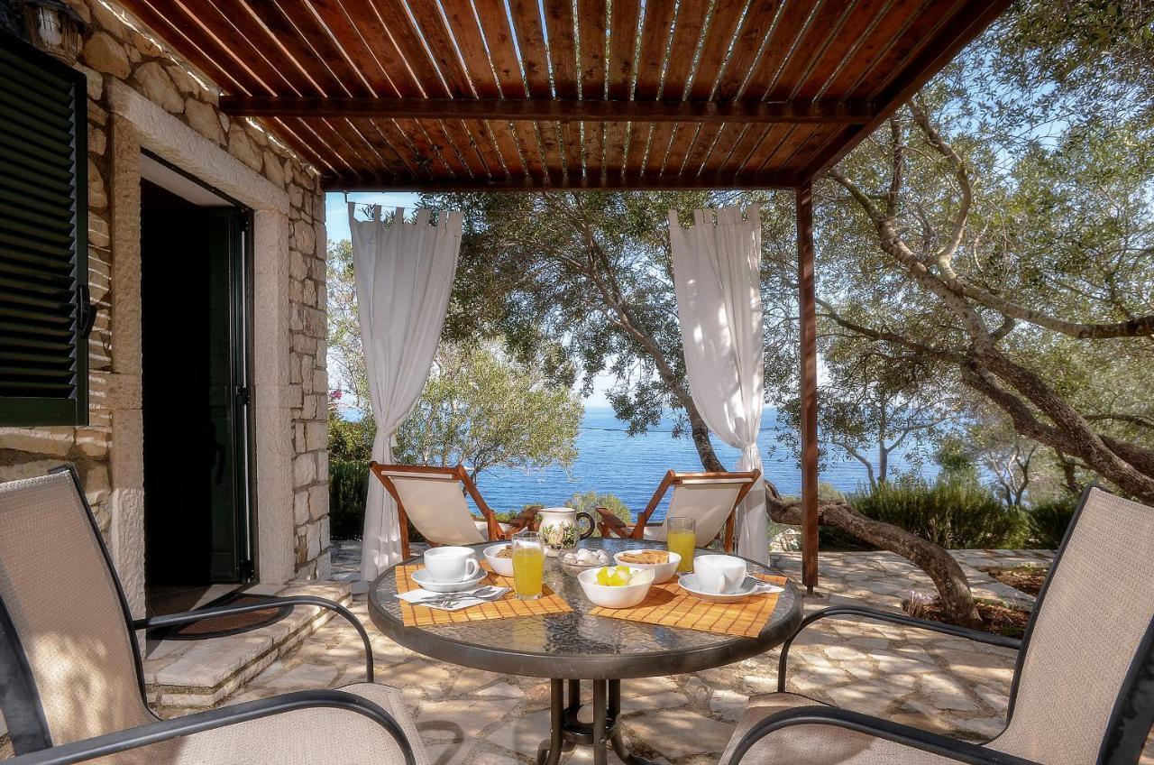 Nereidi Pool Villas Porto Ozias Eksteriør bilde