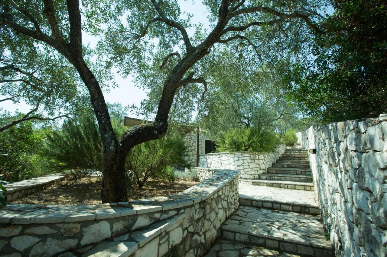 Nereidi Pool Villas Porto Ozias Eksteriør bilde